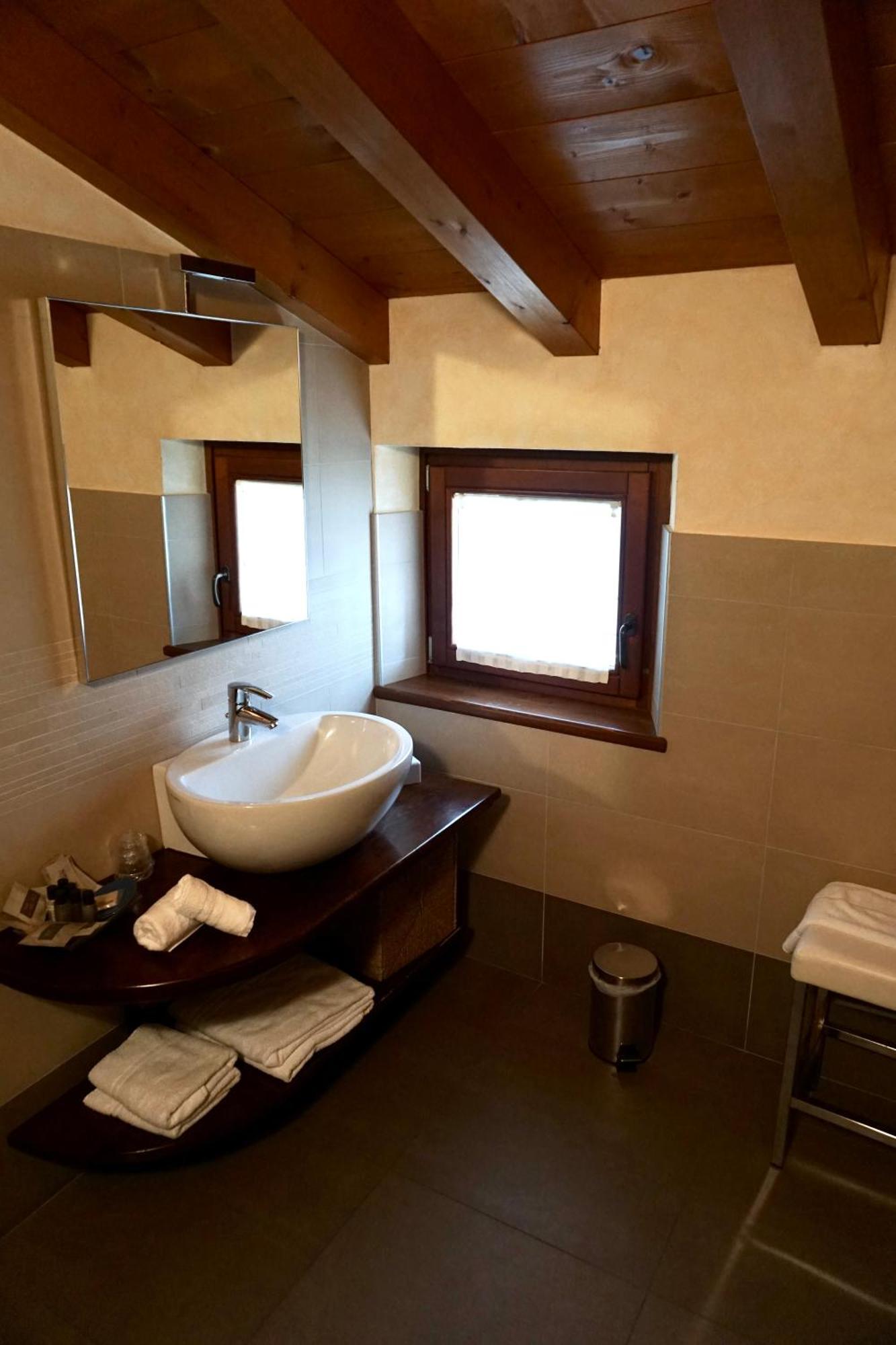Agriturismo Valentina Cubi Фумане Екстериор снимка