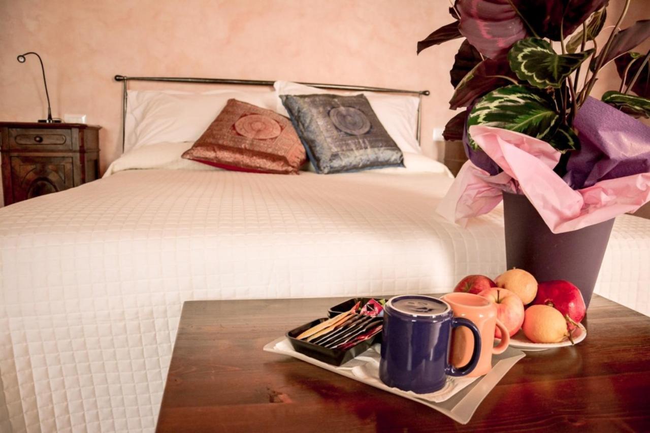 Agriturismo Valentina Cubi Фумане Екстериор снимка